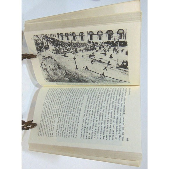 Revolutionary Russia 1917 By John M Thompson 1989 Trade Paperback Second Edition - Picture 8 of 8